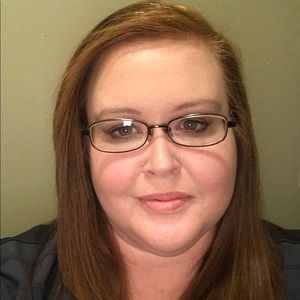 Meet your Posher, Malee